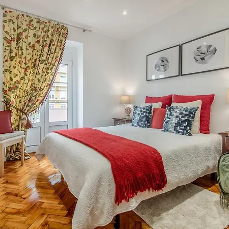 Apartment At Roma Boulevard
