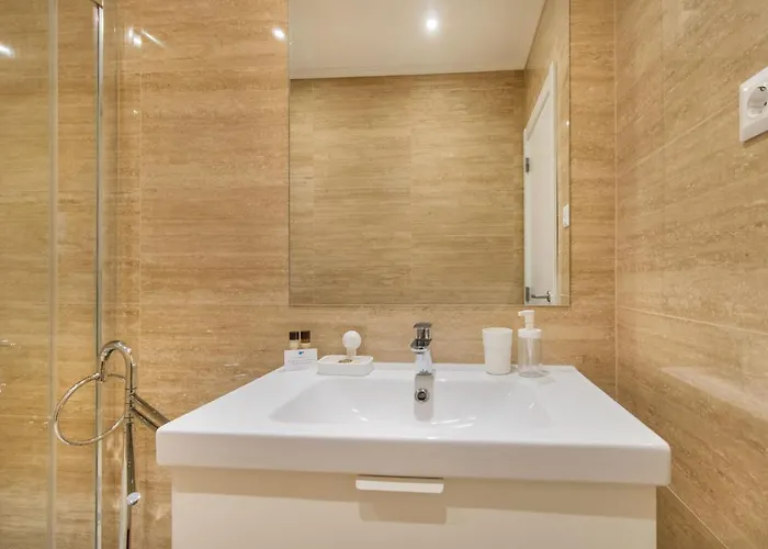 At Roma Boulevard Лісабон