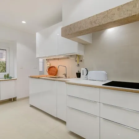 At Roma Boulevard Apartamento