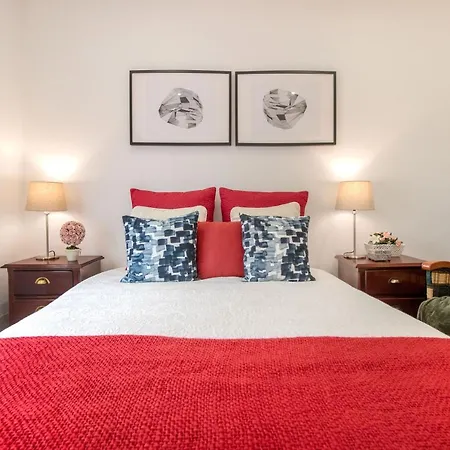 At Roma Boulevard Lisboa